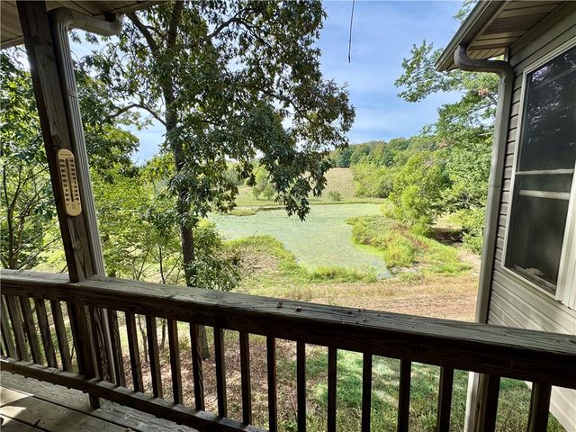8008 Blackberry Way, Decatur, AR 72722