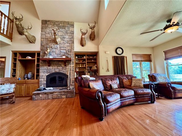8008 Blackberry Way, Decatur, AR 72722