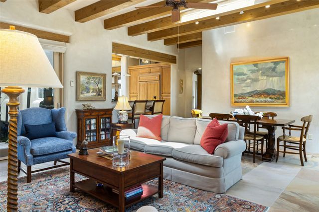 13 Cloudview Court, Santa Fe, NM 87506