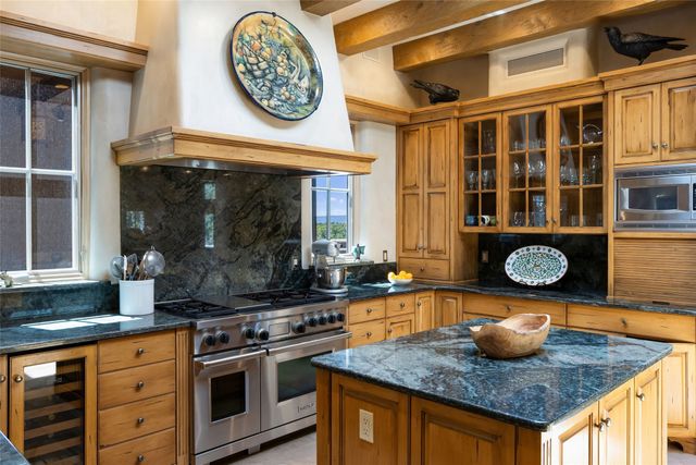 13 Cloudview Court, Santa Fe, NM 87506