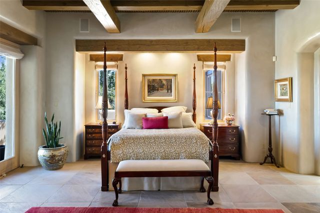 13 Cloudview Court, Santa Fe, NM 87506