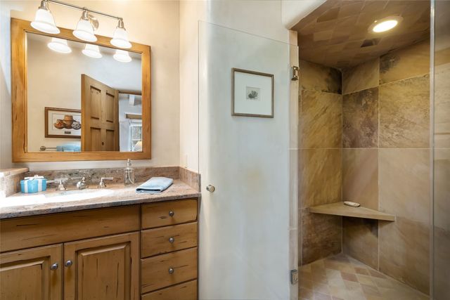 13 Cloudview Court, Santa Fe, NM 87506