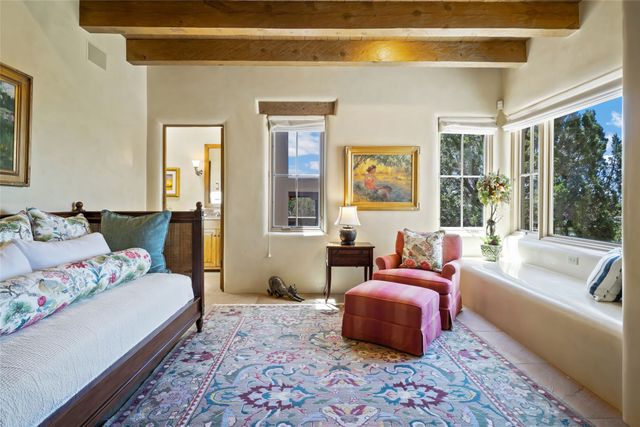 13 Cloudview Court, Santa Fe, NM 87506