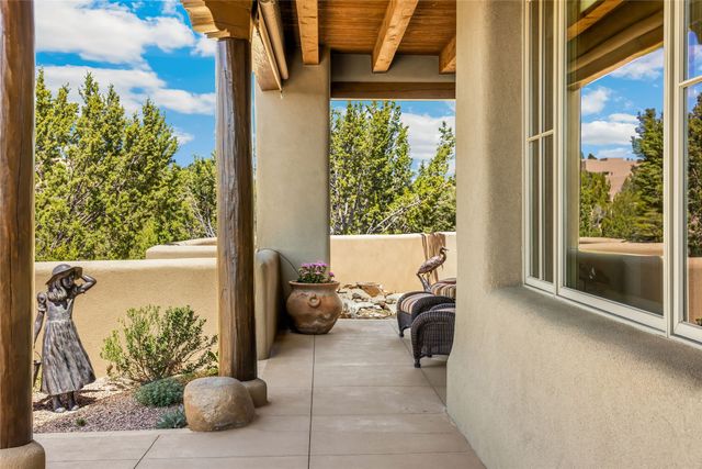 13 Cloudview Court, Santa Fe, NM 87506