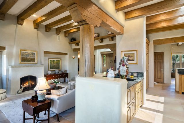 13 Cloudview Court, Santa Fe, NM 87506