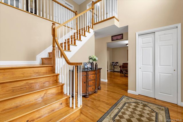 3249 Woodward Avenue, Wantagh, NY 11793
