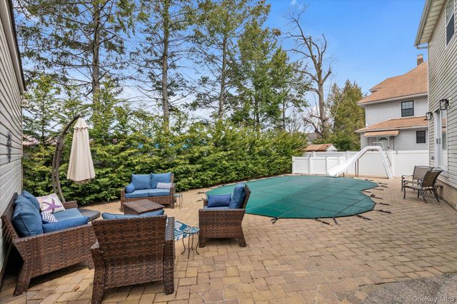3249 Woodward Avenue, Wantagh, NY 11793