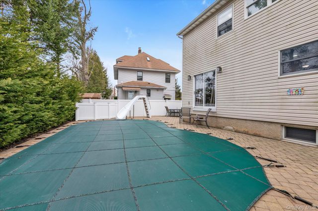 3249 Woodward Avenue, Wantagh, NY 11793