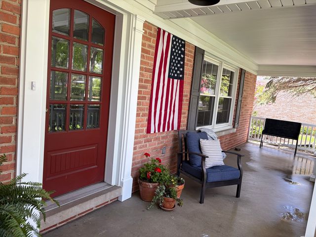 909 E Rockwell Street, Arlington Heights, IL 60005