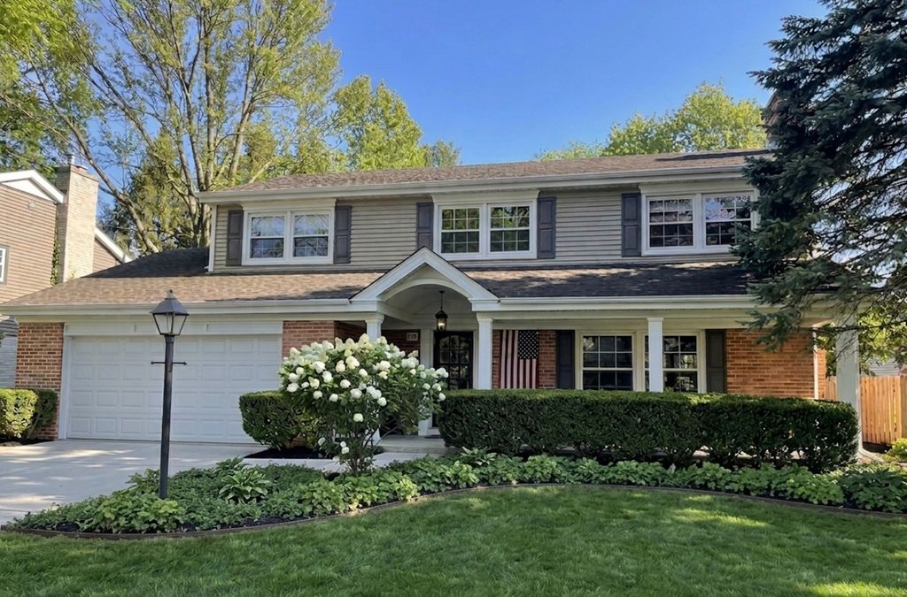 909 E Rockwell Street, Arlington Heights, IL 60005