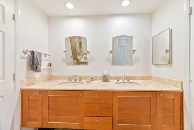 1819 SE 17th Street 802, Fort Lauderdale, FL 33316