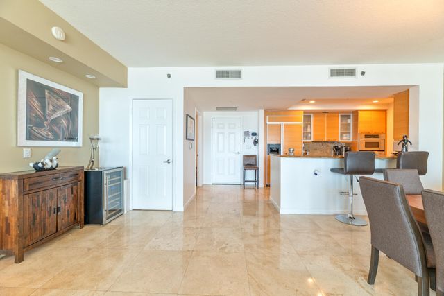 1819 SE 17th Street 802, Fort Lauderdale, FL 33316