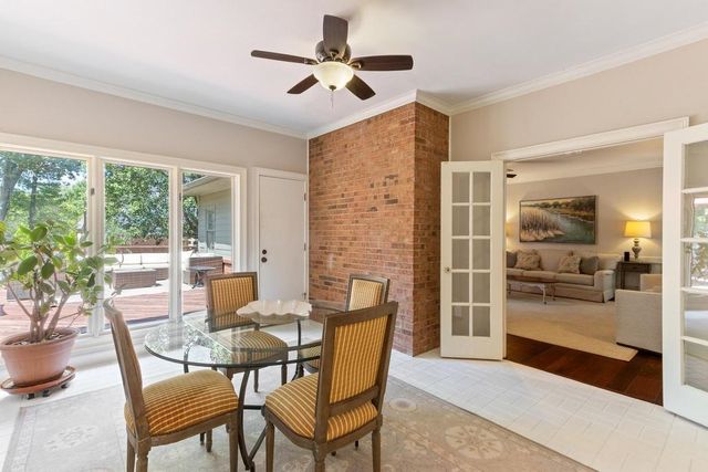 2880 BELFORT DR, Germantown, TN 38138