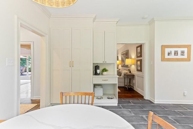 2880 BELFORT DR, Germantown, TN 38138