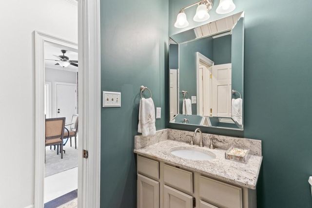 2880 BELFORT DR, Germantown, TN 38138