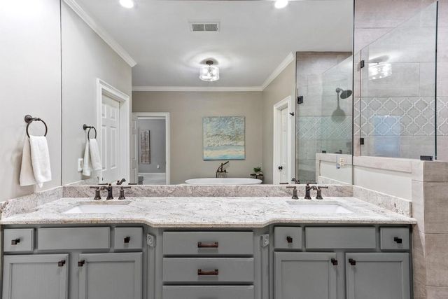 2880 BELFORT DR, Germantown, TN 38138