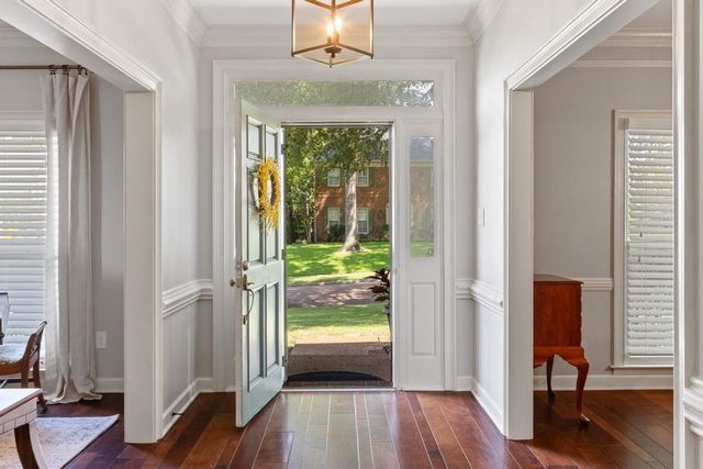 2880 BELFORT DR, Germantown, TN 38138