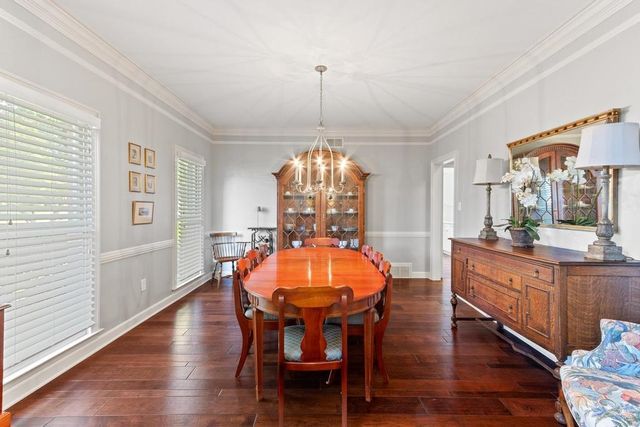 2880 BELFORT DR, Germantown, TN 38138