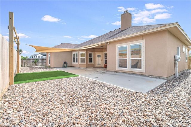15501 Escapade St, Corpus Christi, TX 78418
