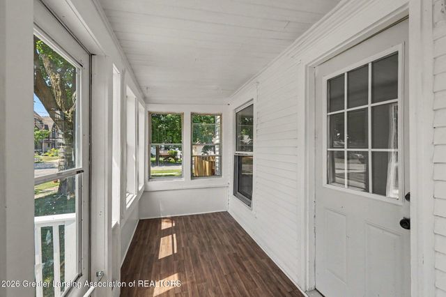 1318 Chelsea Avenue, Lansing, MI 48915