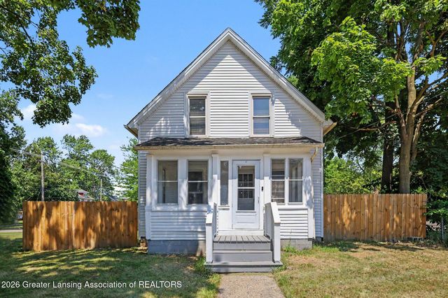 1318 Chelsea Avenue, Lansing, MI 48915