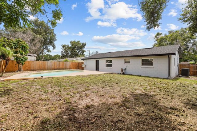 116 HARBOR DRIVE, Winter Haven, FL 33881