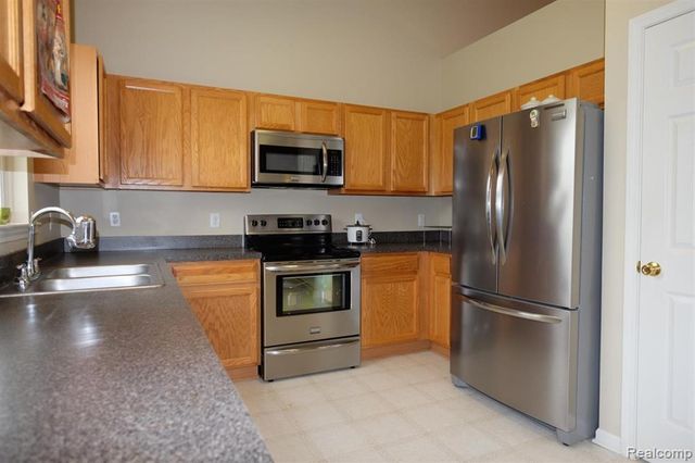 9653 Wexford Drive, Superior Charter Township, MI 48198