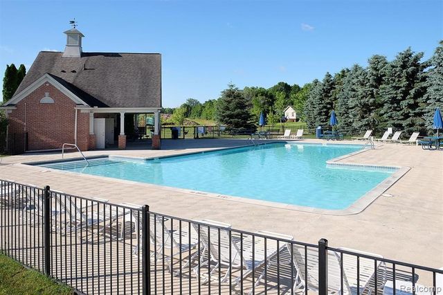 9653 Wexford Drive, Superior Charter Township, MI 48198