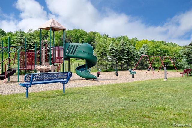 9653 Wexford Drive, Superior Charter Township, MI 48198