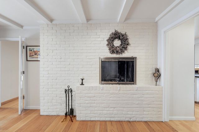 1501 Elsdon Cir, Carmichael, CA 95608