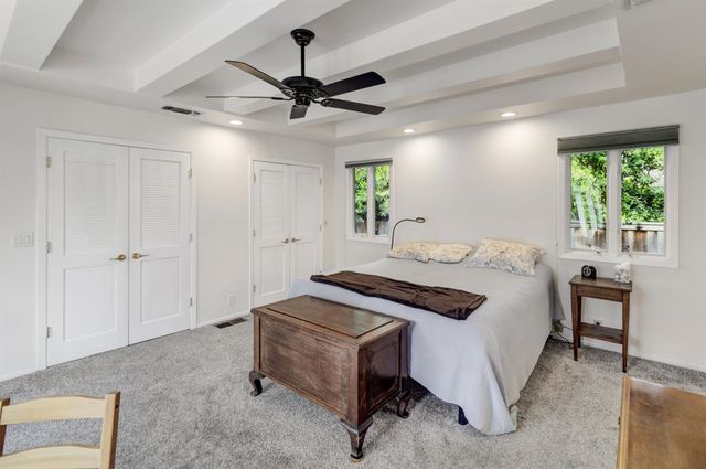 1501 Elsdon Cir, Carmichael, CA 95608