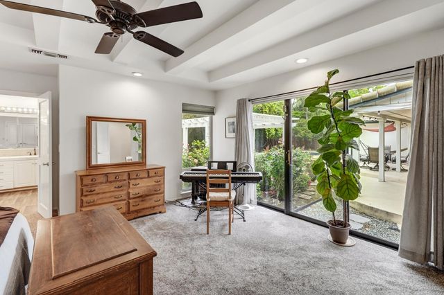 1501 Elsdon Cir, Carmichael, CA 95608