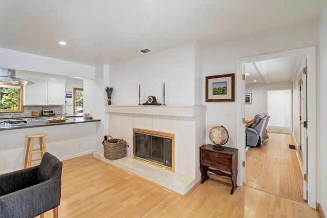 1501 Elsdon Cir, Carmichael, CA 95608