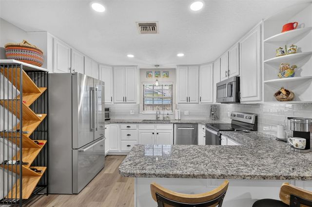 2115 SUZANNE DRIVE, Mount Dora, FL 32757