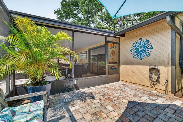 2115 SUZANNE DRIVE, Mount Dora, FL 32757