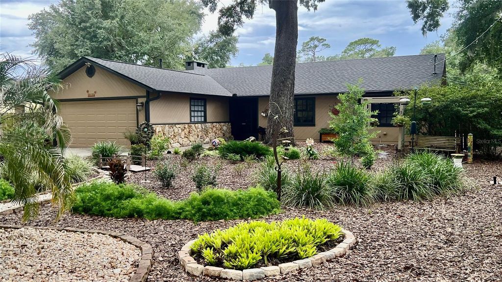 2115 SUZANNE DRIVE, Mount Dora, FL 32757