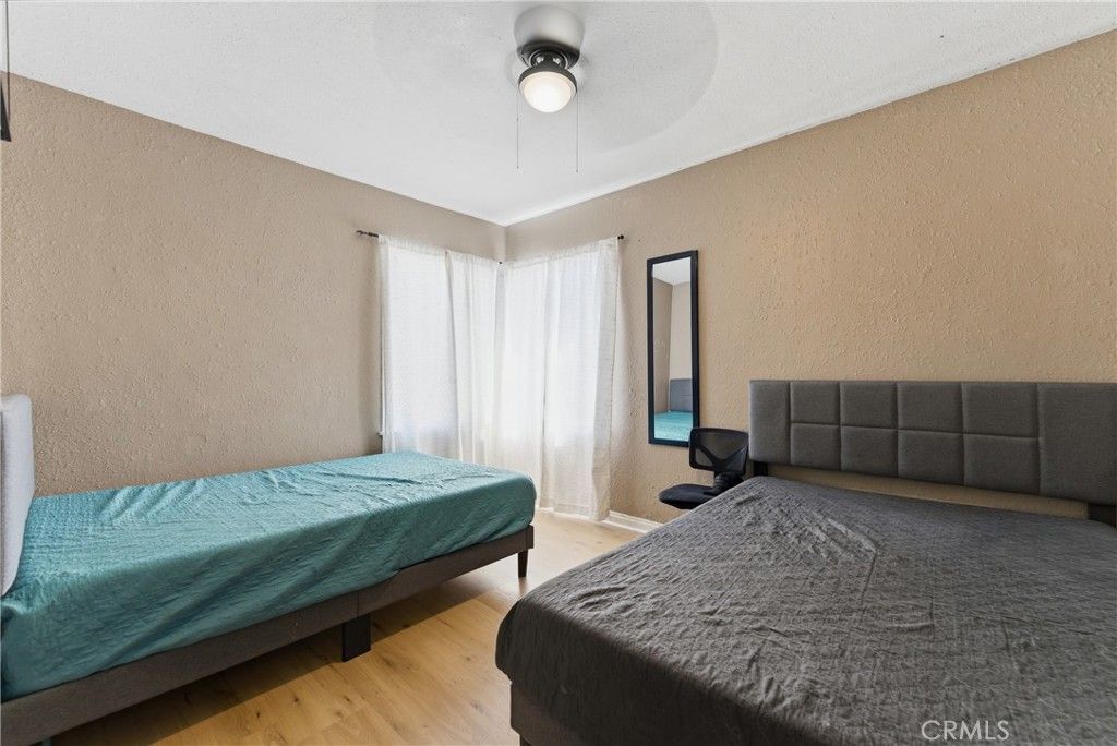 Image 16 of property listing at 1701 W 136th, Compton, CA 90222