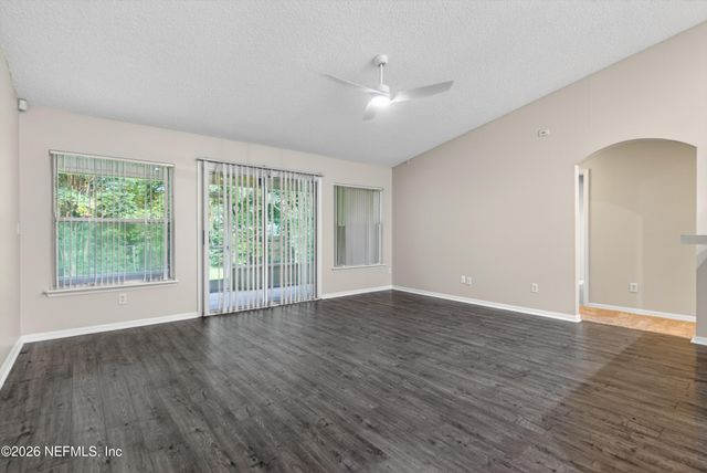 1648 GLEN LAUREL Drive, Middleburg, FL 32068
