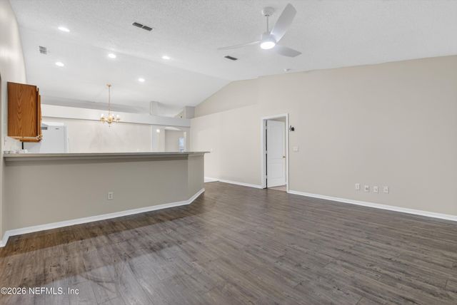 1648 GLEN LAUREL Drive, Middleburg, FL 32068