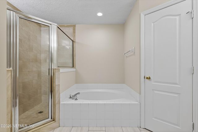 1648 GLEN LAUREL Drive, Middleburg, FL 32068