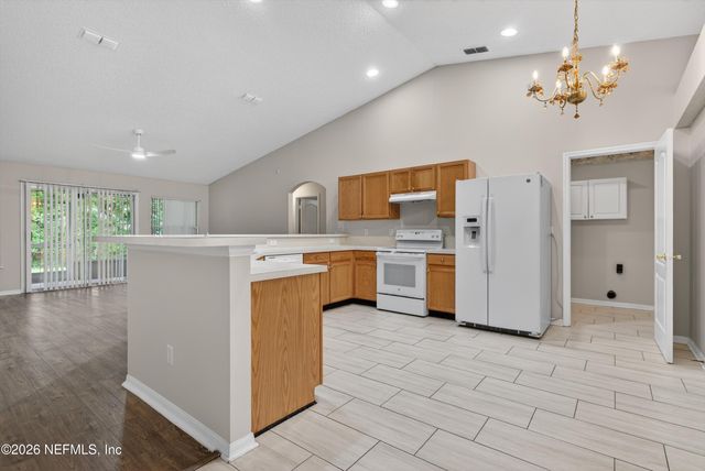 1648 GLEN LAUREL Drive, Middleburg, FL 32068