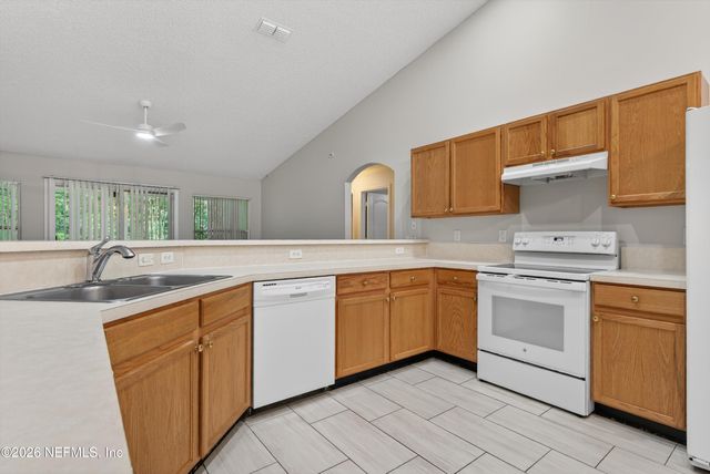 1648 GLEN LAUREL Drive, Middleburg, FL 32068