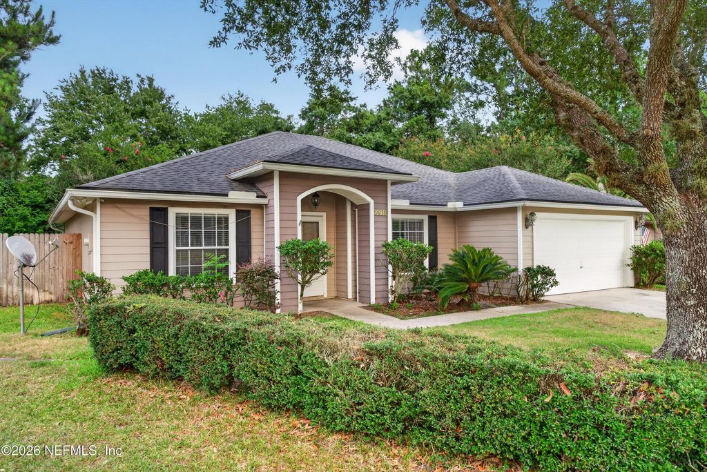 1648 GLEN LAUREL Drive, Middleburg, FL 32068
