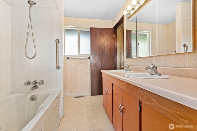 290 Prince Avenue, Bellingham, WA 98226