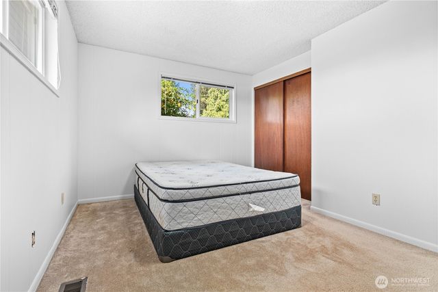 290 Prince Avenue, Bellingham, WA 98226