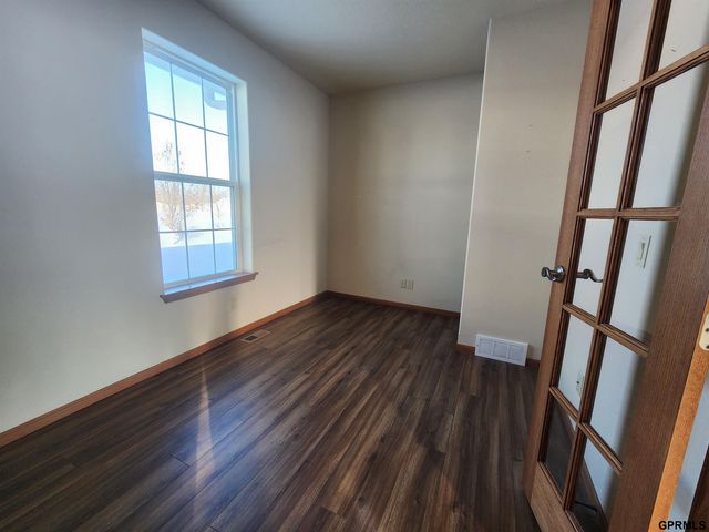 308 W Maple Street, Hooper, NE 68031