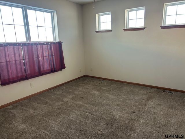 308 W Maple Street, Hooper, NE 68031