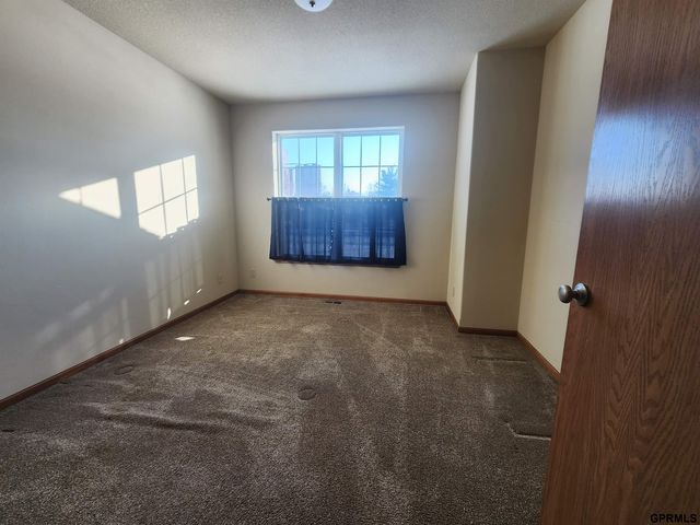 308 W Maple Street, Hooper, NE 68031