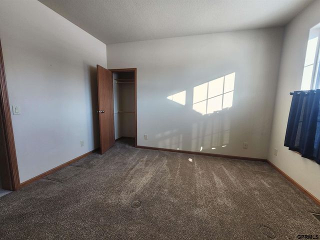 308 W Maple Street, Hooper, NE 68031