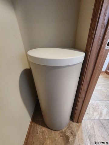 308 W Maple Street, Hooper, NE 68031